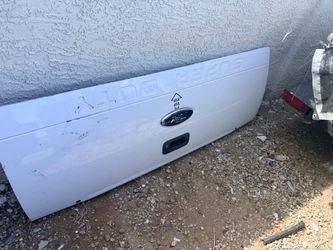 2015 ford super duty tailgate