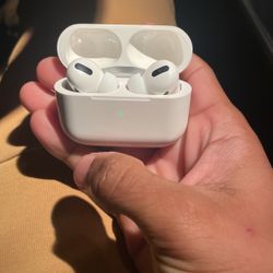 Air Pod Pros 