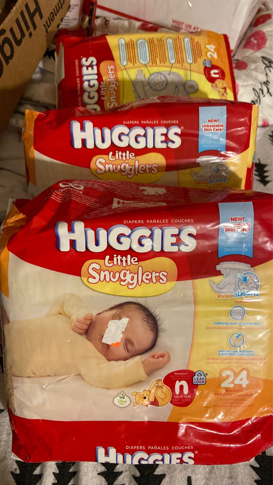 Huggins little snugglers Newborn 3,packs of 24