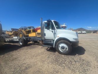 international cab chassis