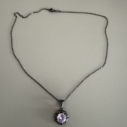 Women’s purple & black round shaped Necklace
