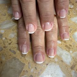 Manicurista En Kendall 