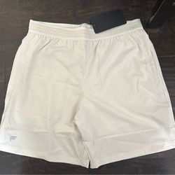 Brand new Fabletics Fundamental Shorts (Lined) 7”