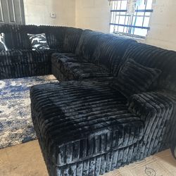 🖤 NEW Black Corduroy 3-Piece Sectional 🖤 $1,650 - $0 Down, Flexible Payments 