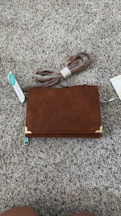 Wallet clutch