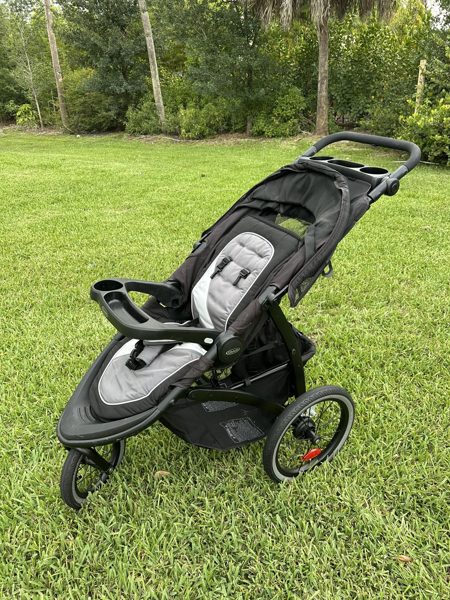 Graco Stroller + Car Seat