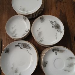 Vintage Japanese porcelain Gold Trim Fuleagaula Arita Landscape