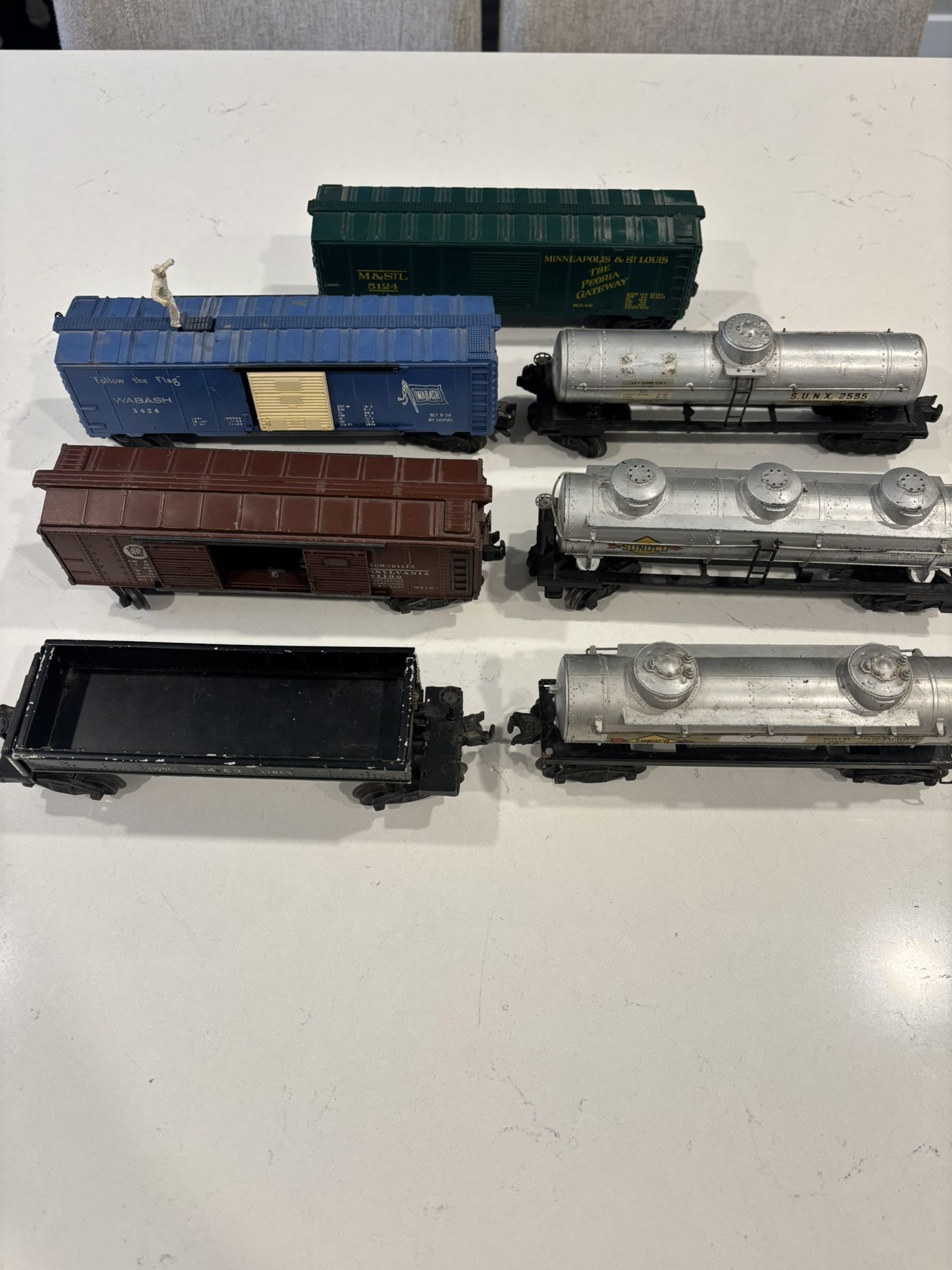 Lionel Train Lot