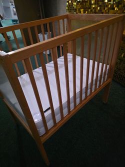 Baby crib