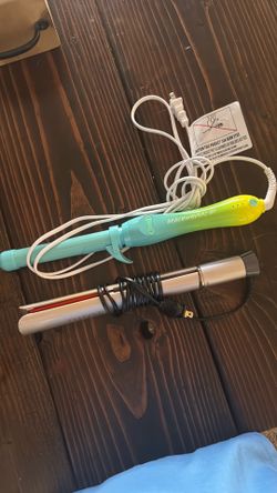 Beachwaver & Flat Iron