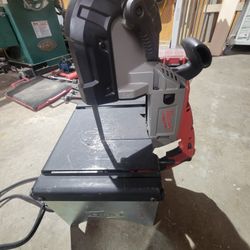 Millwakee Bandsaw & Swag Offroad Portable table. 