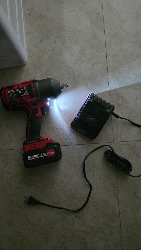 Bauer Brushless 1/2 Impact Wrench 