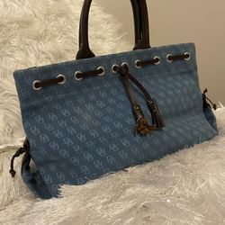 Dooney And Bourke Blue Handbag