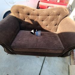 Love Seat 