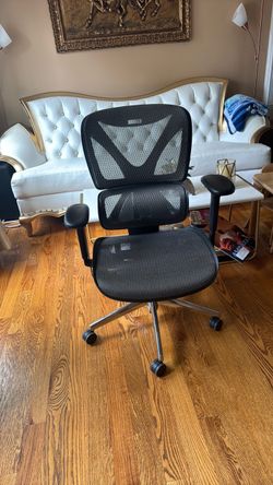 Deluxe All-Mesh Chair - Gray