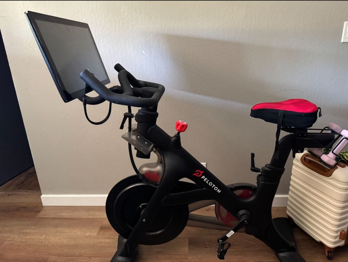 Peloton Bike