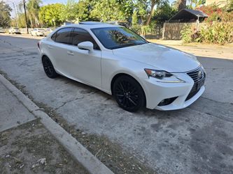 2016  lexus is 200T