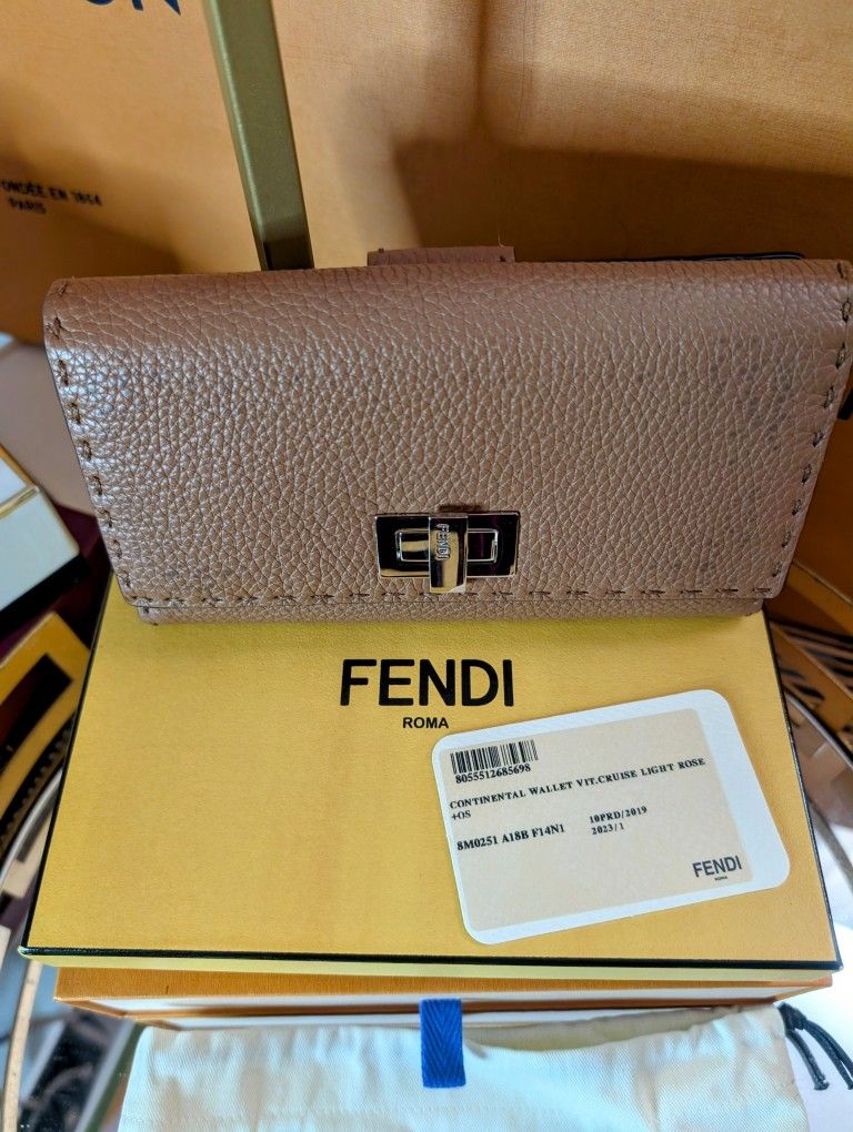 Fendi Continental Long Wallet Full Inclusion