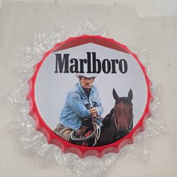 Marlboro Man Cowboy Horse Rider Bottle Cap Metal Sign 