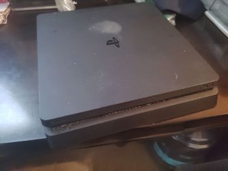 Broken Ps4 - $15