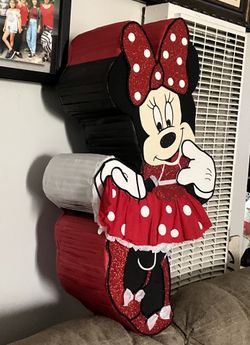 Minnie Mouse 3D Piñata