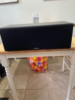 Definitive Technology Center Channel Speaker.        Model C-1