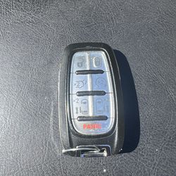 Chrysler Pacifica Key