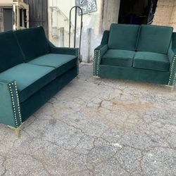 $899 Brand New Sofa And Loveseat Set Made In The USA 🇺🇸 