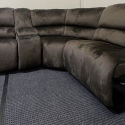 Armless Recliner Sectional With Storage Console