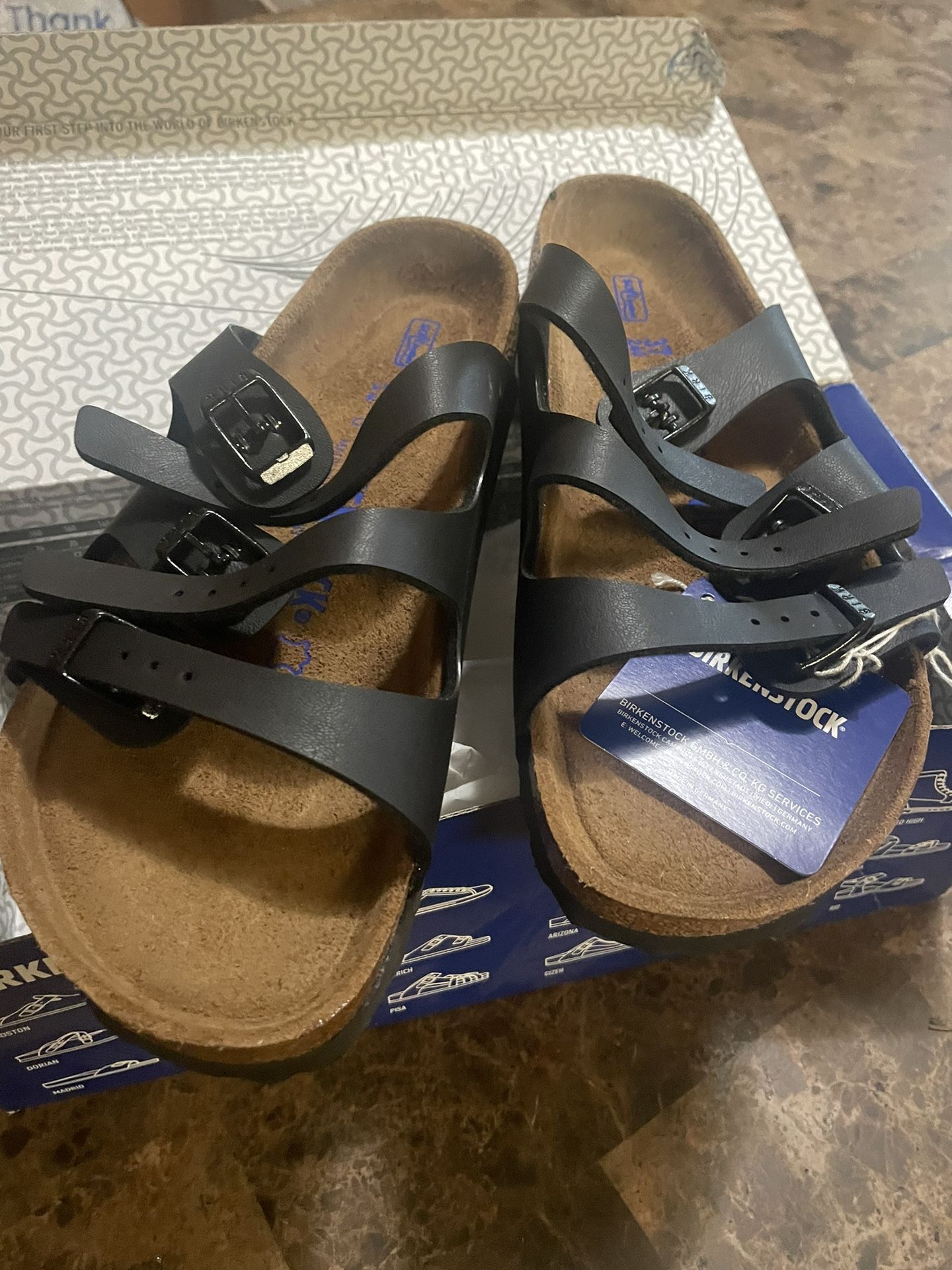 Size 6 Women’s Birkenstock