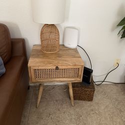 Cofffee Table And Side Table 