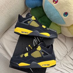 Air Jordan 4 Retro Thunder Yellow Black New Size 11.5