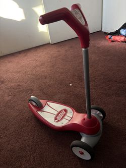 Radio Flyer Scooter