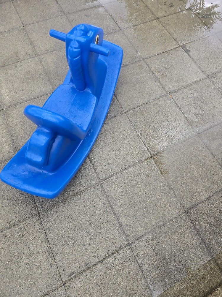 plastic horse