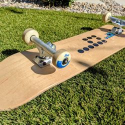 **Excel. Cond.-Braille-The Best Beginner Complete Skateboard**