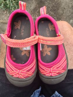 Mary jane toddler shoes, size 6
