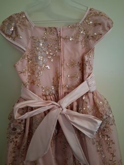 Girls dress