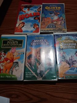5 Walt Disney vhs tapes