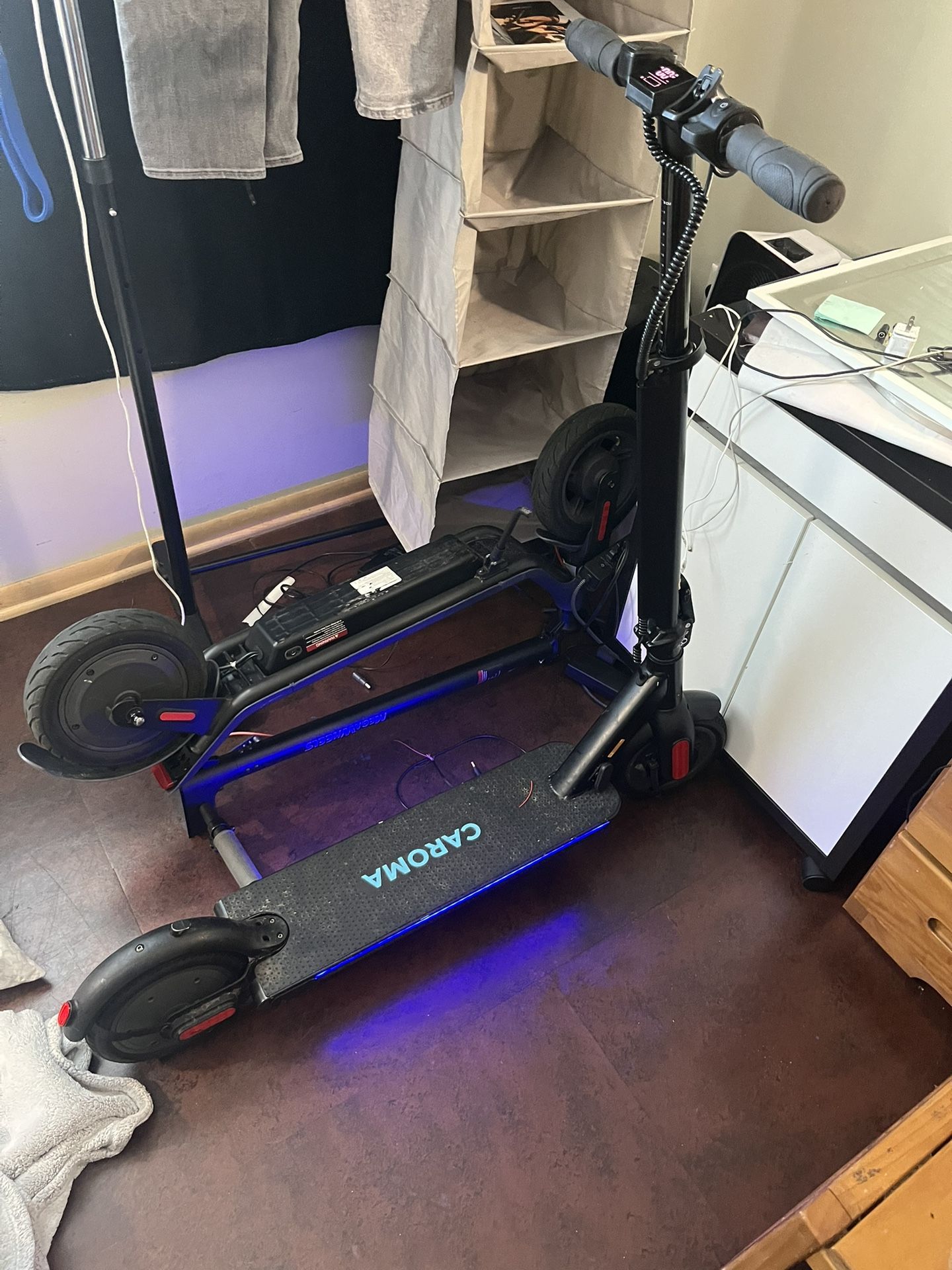 Caroma Electric Scooter 