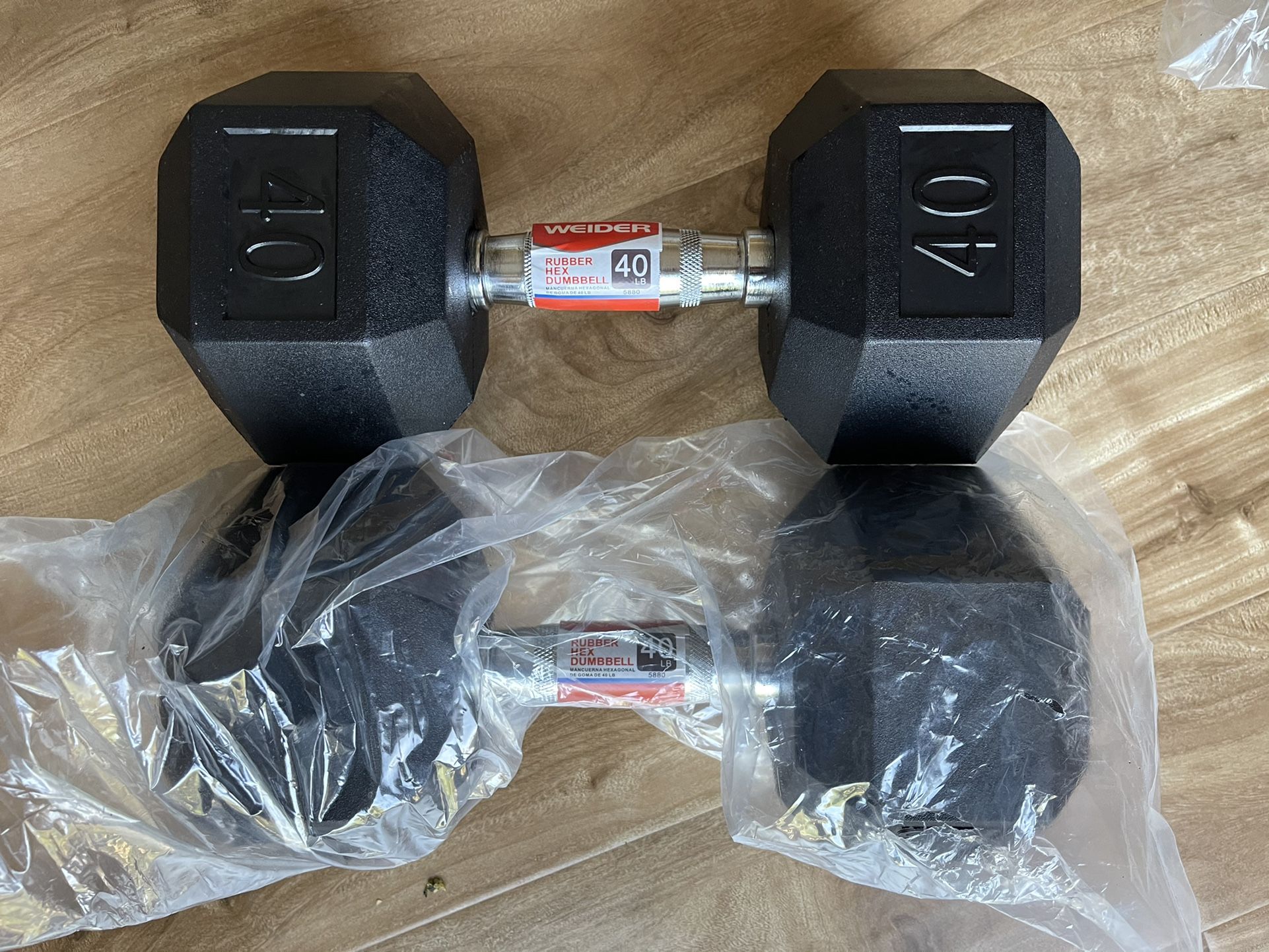 Two 40lb Weights Weider Hex Rubber Dumbbells