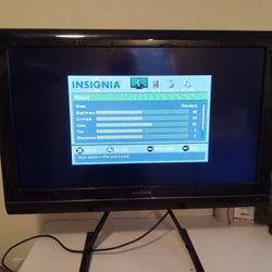 INSIGIA LCD TV 32 inch