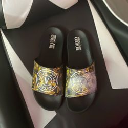 versace slides