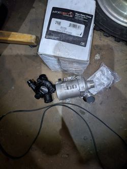 Brand New BMW Electric Water Pump And Thermostat Kit