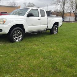 Toyota Tacoma 