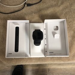 96091 Fitbit Fb523 Smartwatch Versa 4 W/ Extra Band 546323