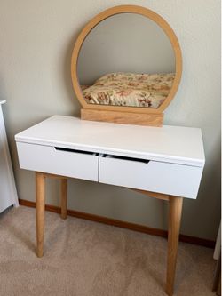 Makeup Vanity Desk with Mirror (No Stool)