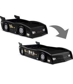 Delta Children’s Grand Prix Race Car Bed