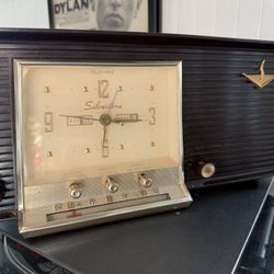 Antique Clock Radio
