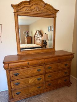 Queen bed room set