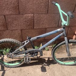 Mountain Bikes & Kids Bicycles For Project Fixing